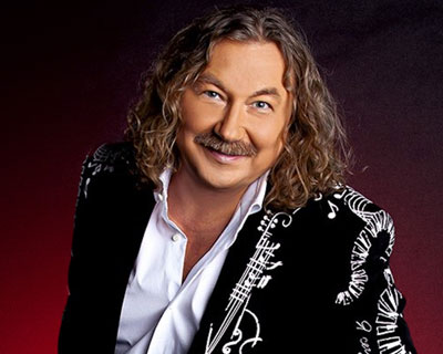 Игорь Николаев