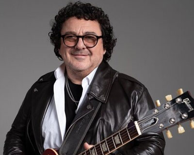 Игорь Саруханов