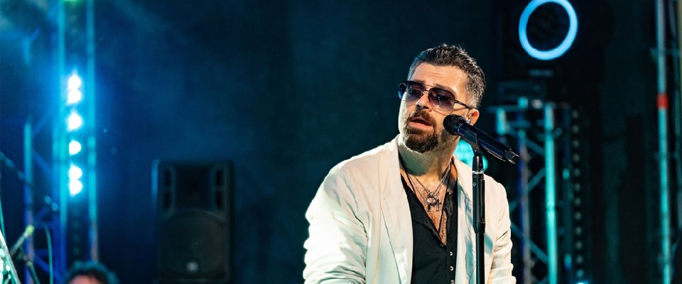 Концерт Алексея Чумакова